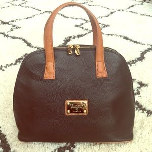 Valentina Black Leather Purse